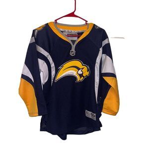 Vintage Reebok Buffalo Sabres NHL Jersey Youth Size Large Official‎ NWT